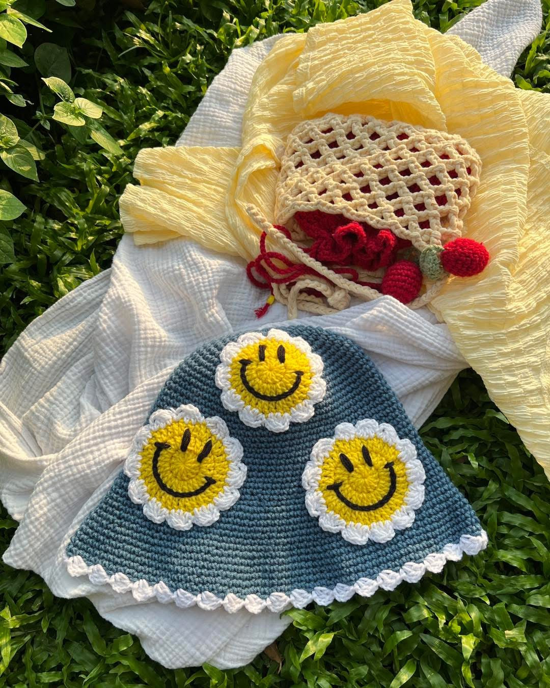 Beanies hat (flower smile)