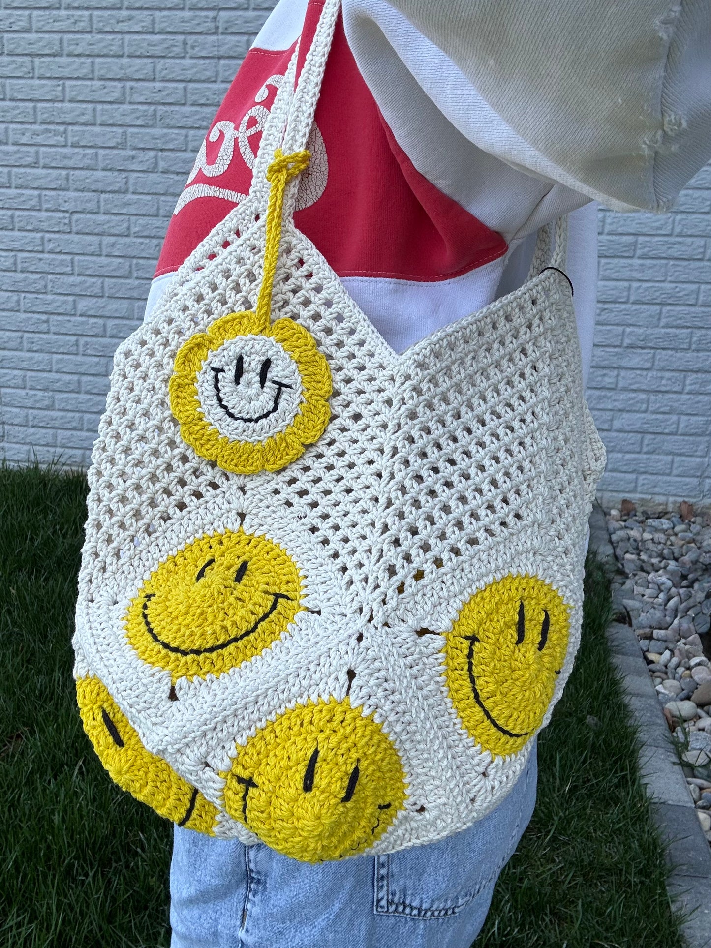 Tote bag smiles