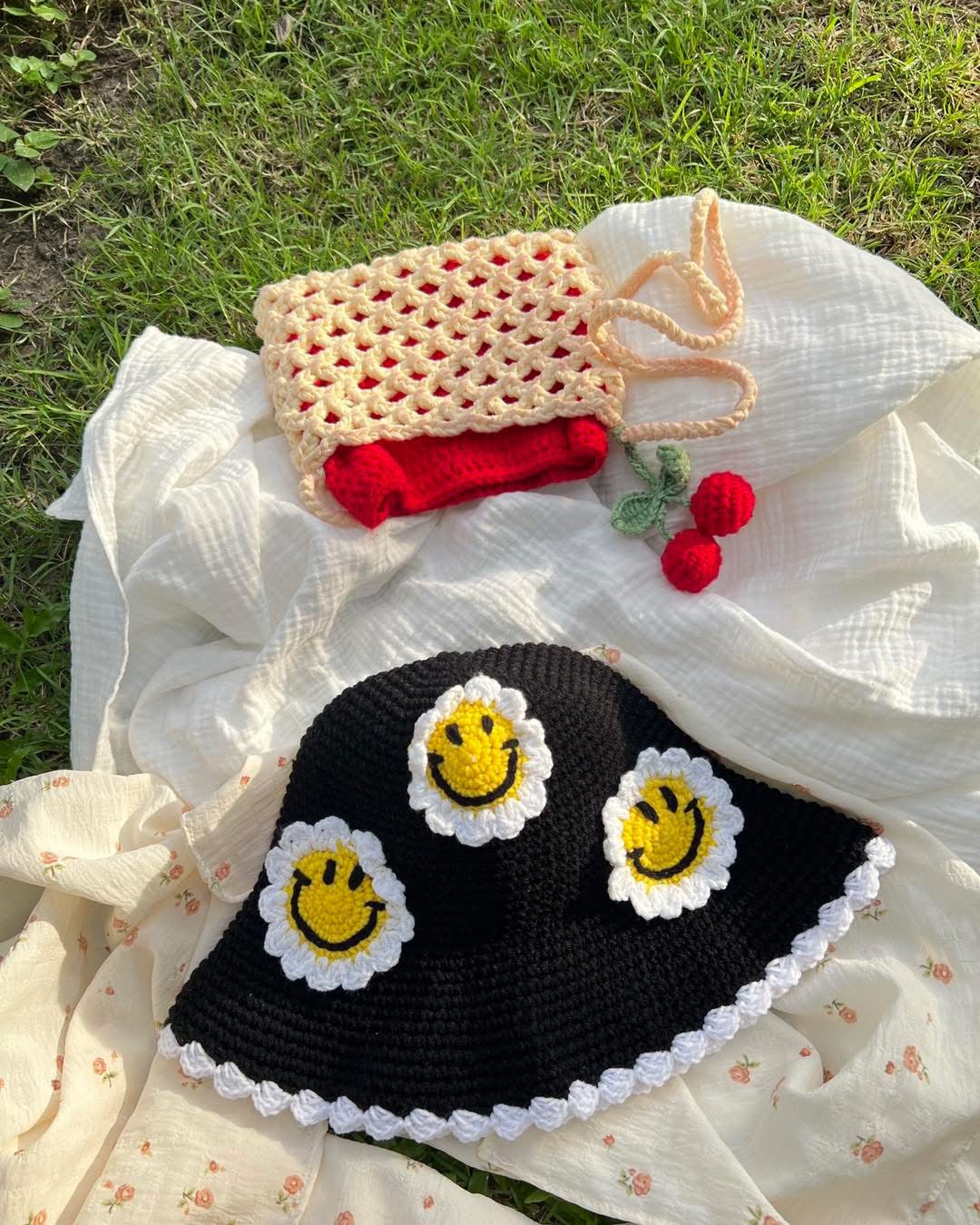 Beanies hat (flower smile)