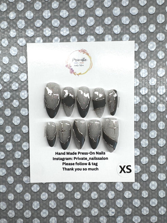 Grey glitter