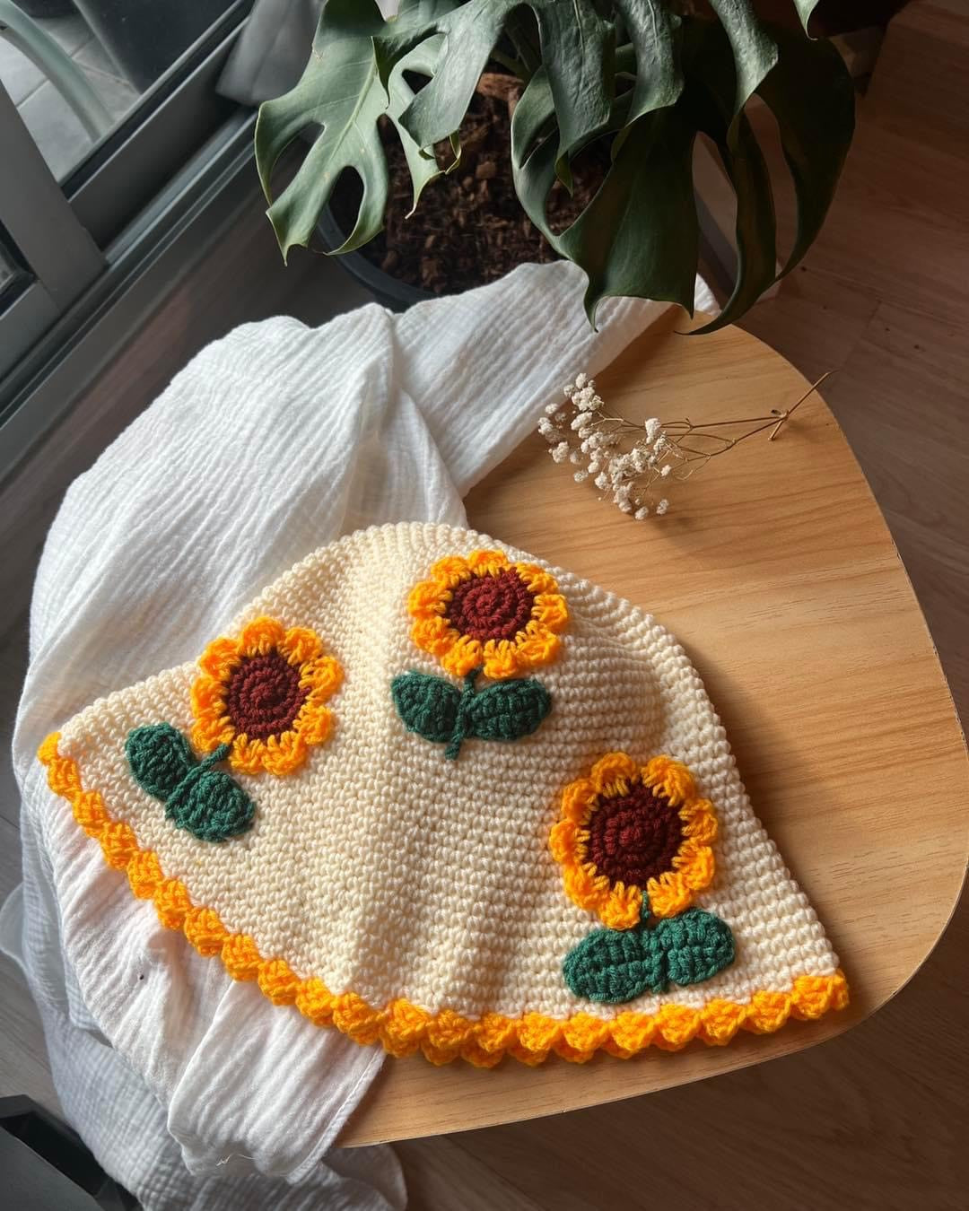 Sunflower knitted hat